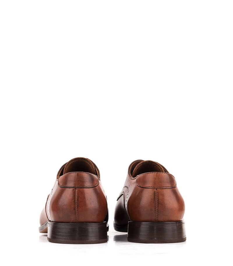 Zapatos-de-vestir-acordonados-en-cuero-suela