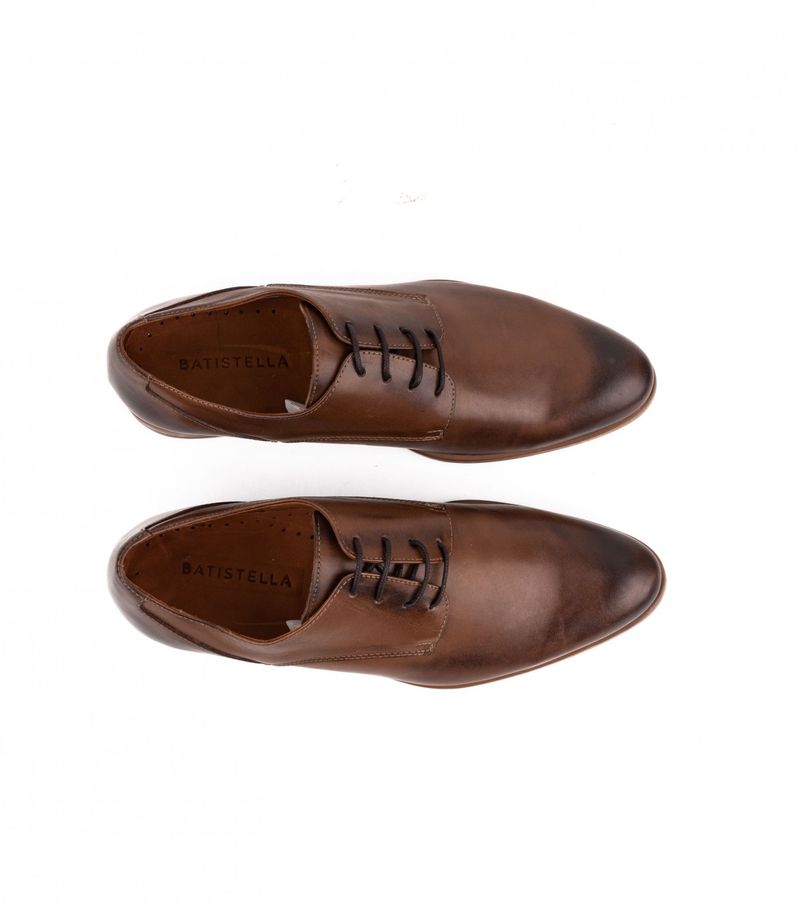 Zapato-de-vestir-en-cuero-marron