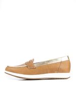 Mocasines-de-cuero-con-detalles-en-camel