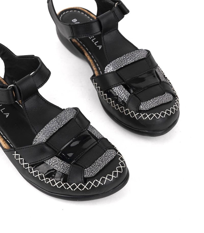 Confort-calados-de-cuero-en-negro