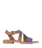Sandalias-bajas-de-cintas-en-cuero-violeta