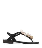 Sandalias-con-apliques-de-cuero-negro