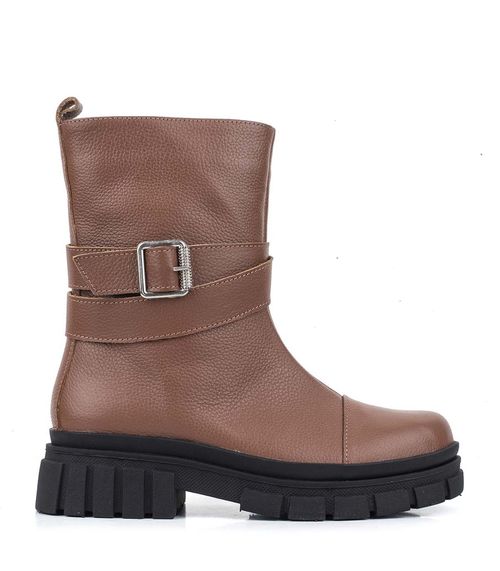 Botas cortas con lazo de cuero en suela