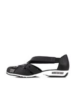 Confort-calados-en-cuero-negro-combinado