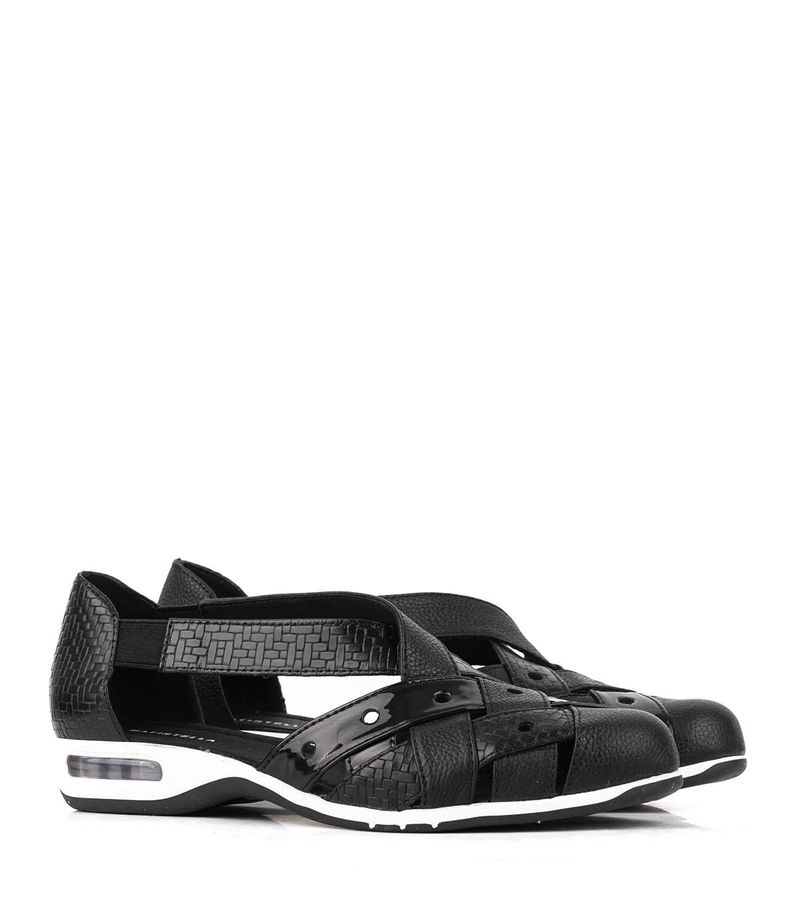 Confort-calados-en-cuero-negro-combinado