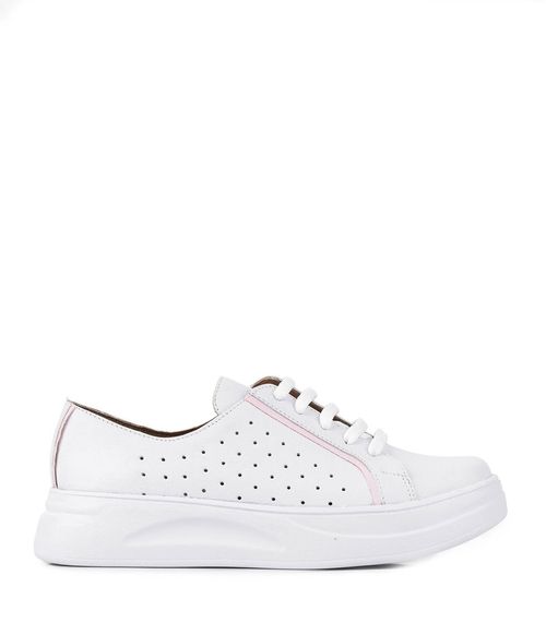 Zapatillas urbanas de cuero en blanco combinado