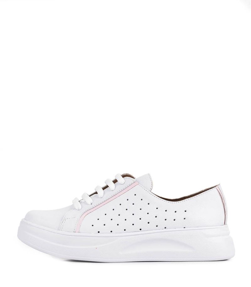 Zapatillas-urbanas-de-cuero-en-blanco-combinado