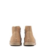 Botas-cortas-con-recortes-de-cuero-en-beige