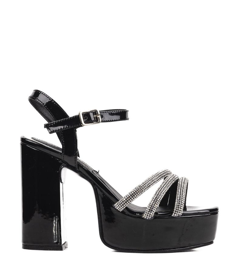 Sandalias-de-fiesta-de-charol-en-negro