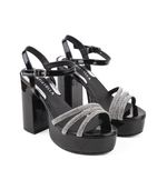 Sandalias-de-fiesta-de-charol-en-negro