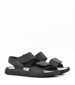 Sandalias-playera-de-goma-en-negro