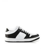 Zapatillas-urbanas-de-simil-cuero-combinadas-en-blanco