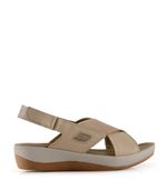 Sandalias-de-cuero-en-nude