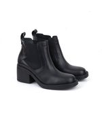 Botas-cortas-con-elastico-de-cuero-negro