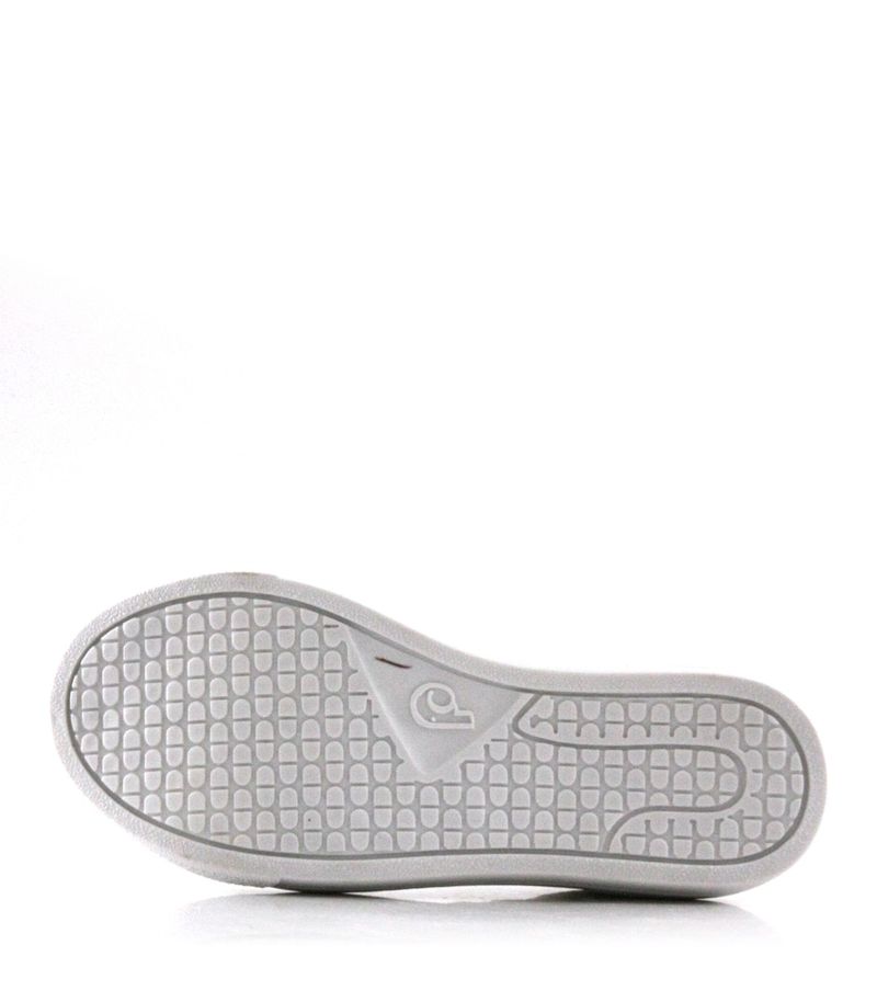 Zapatillas-en-simil-en-blanco-del-27-al-33