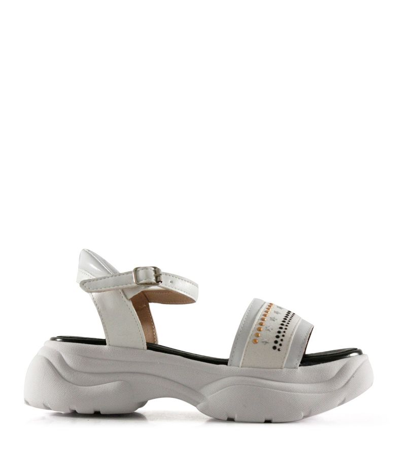 Sandalias-con-apliques-de-simil-en-blanco