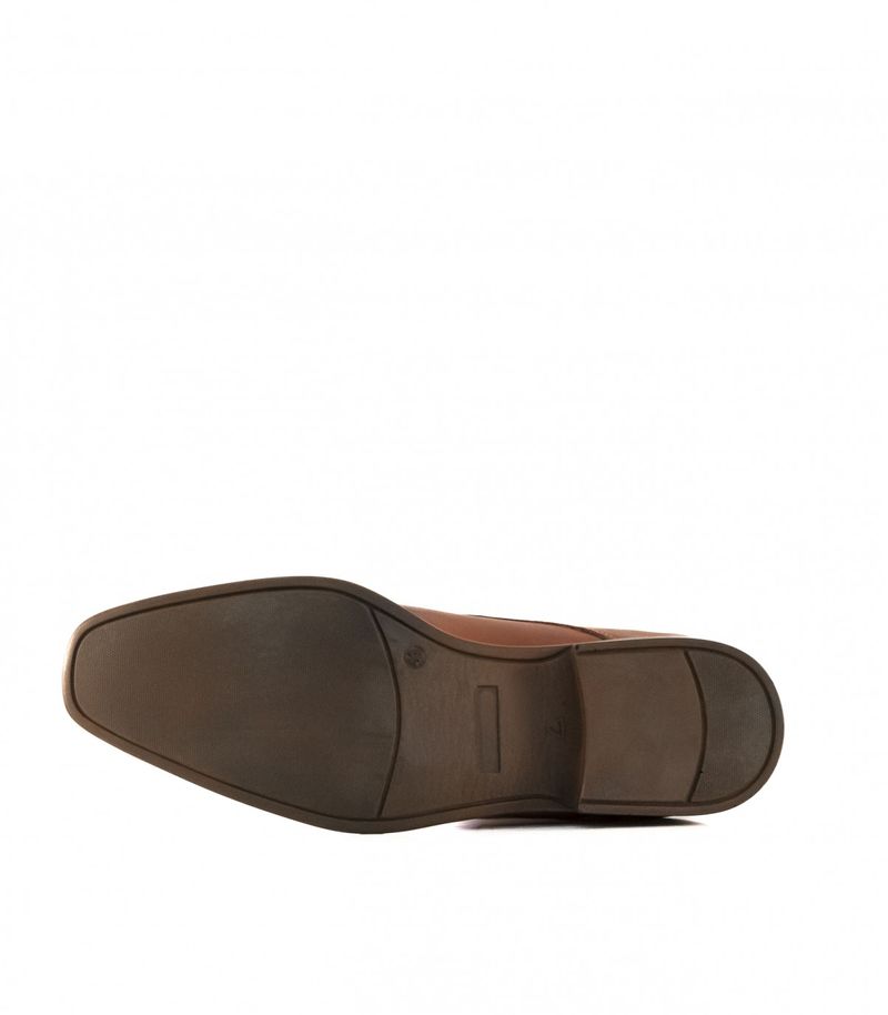 Zapatos-de-vestir-acordonados-de-cuero-en-oxido