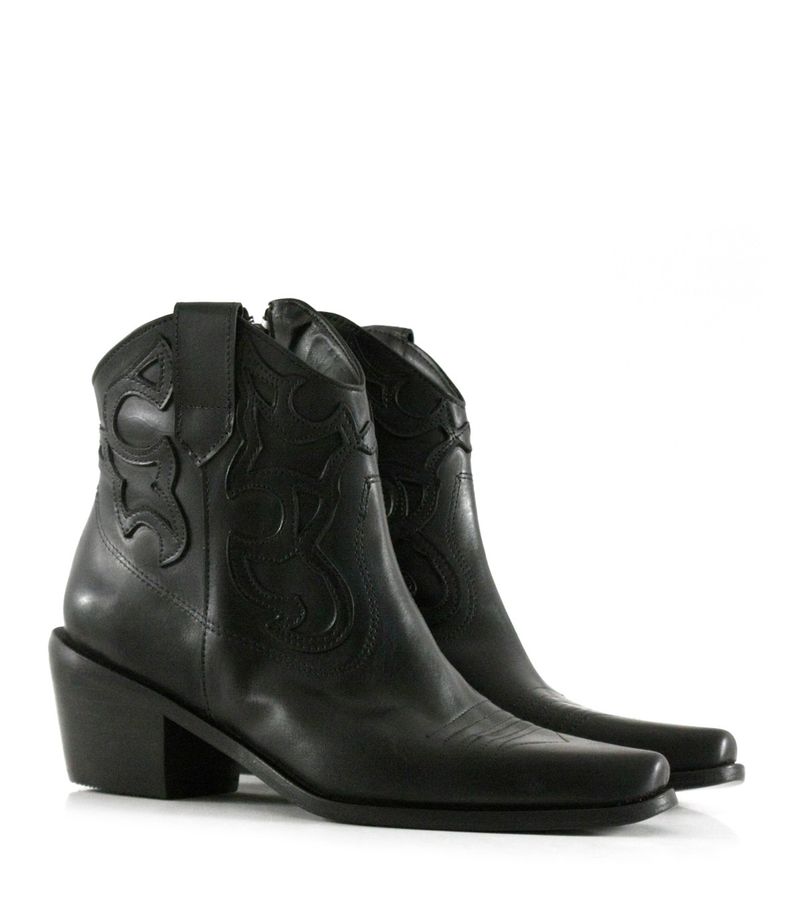 Botas-cortas-texanas-de-cuero-negro