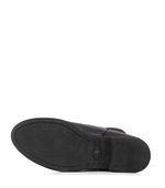 Botas-cortas-con-lazo-de-cuero-negro