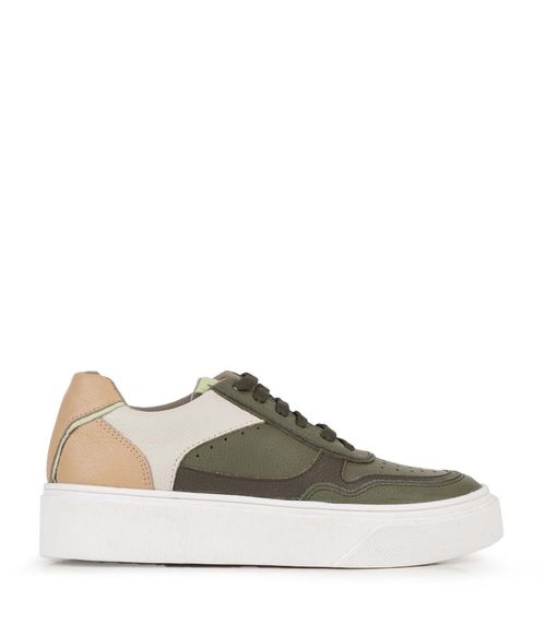 Zapatillas urbanas combinadas de cuero en verde