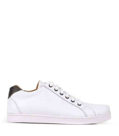 Zapatillas urbanas clásicas de cuero blanco