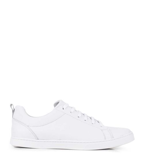 Zapatillas urbanas clásicas de cuero en blanco