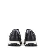 Zapatillas-urbanas-reforzadas-de-cuero-negro