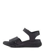 Sandalias-estilo-chunky-de-cuero-negro