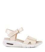 Sandalias-estilo-chunky-de-cuero-en-nude