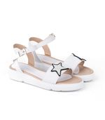 Sandalias-estrellas-de-simil-en-blanco.jpg