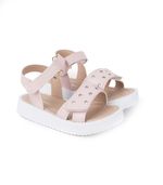 Sandalias-con-estrellas-de-simil-en-rosa