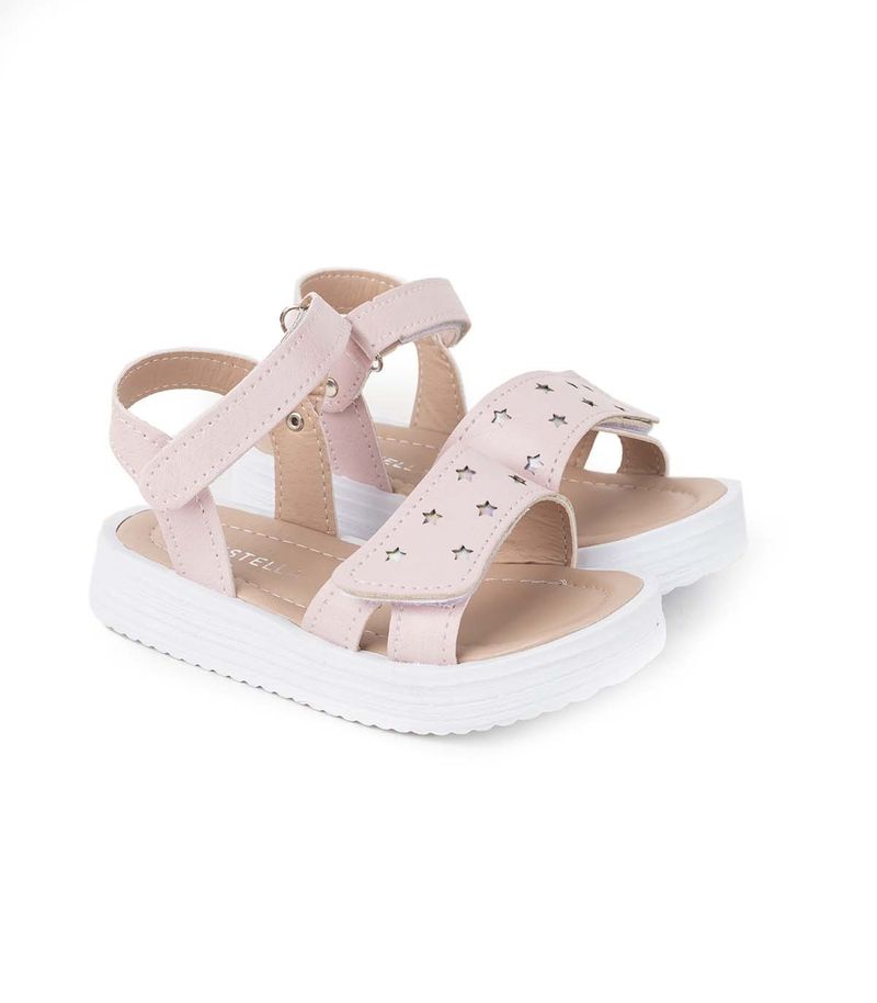 Sandalias-con-estrellas-de-simil-en-rosa