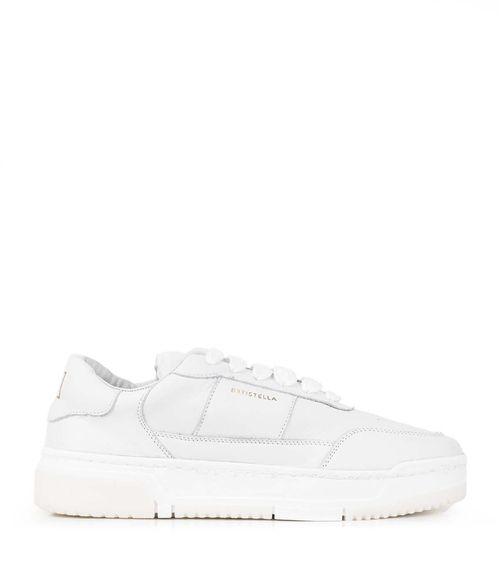 Zapatillas urbanas de cuero en blanco