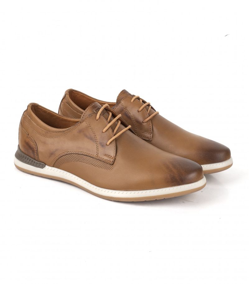 Zapatos-urbanos-con-recortes-de-cuero-suela