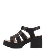 Sandalias-romanitas-de-cuero-en-negro