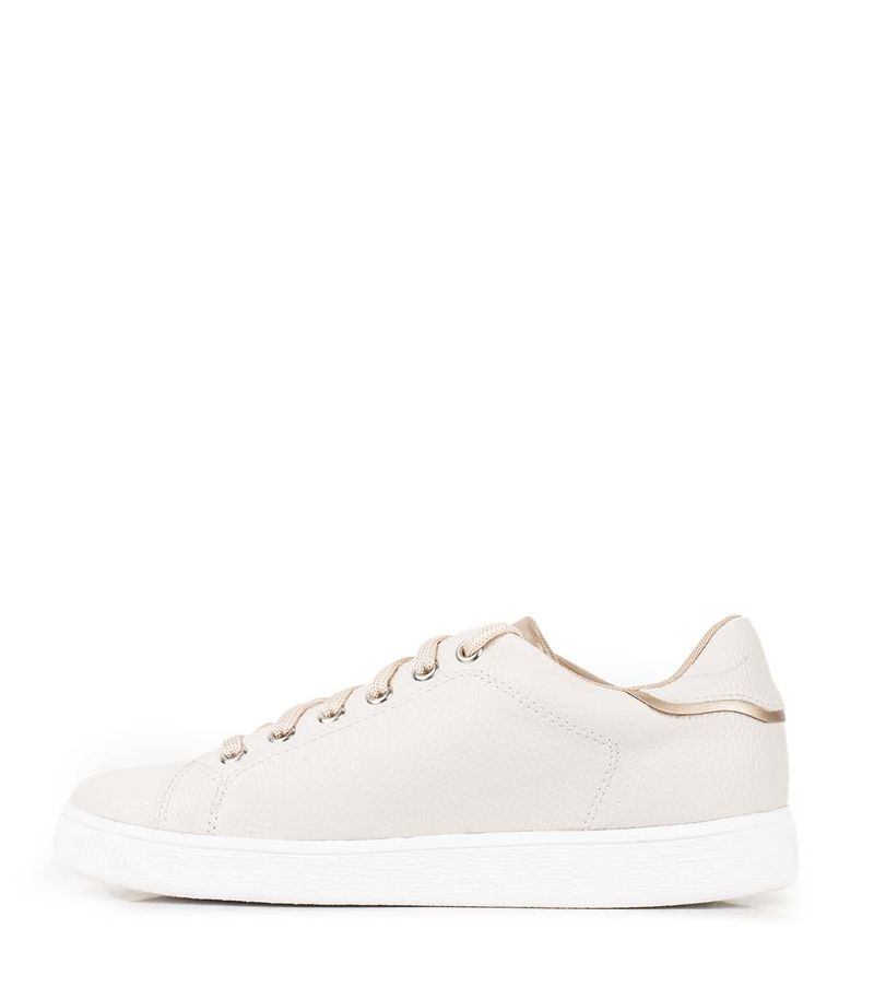 Zapatillas-urbanas-combinadas-de-simil-en-natural