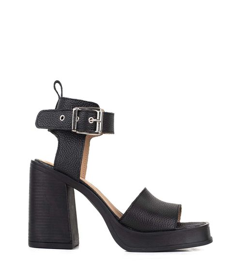 Sandalias altas con pulsera de cuero negro