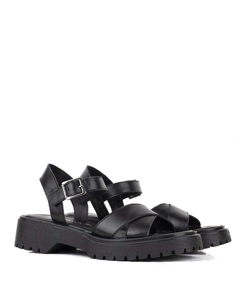 Sandalias-de-cintas-en-cuero-negro