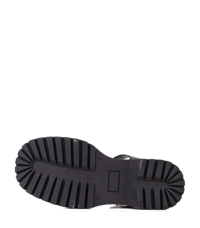 Sandalias-de-cintas-en-cuero-negro