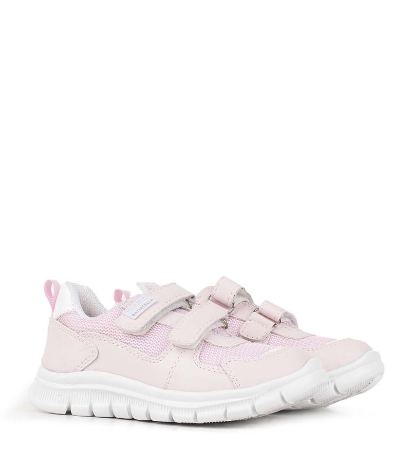 Zapatillas-de-simil-con-velcro-en-rosa