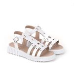 Sandalias-estilo-romanas-de-simil-en-blanco.jpg