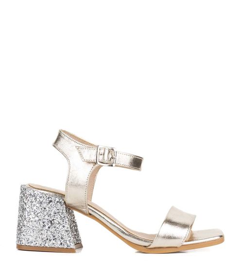 Sandalias de fiesta con glitter en platino