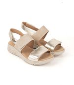 Sandalias-con-velcro-de-cuero-hueso-platino.jpg