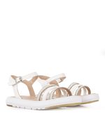 Sandalias-trenzadas-con-brillo-en-simil-blanco.jpg