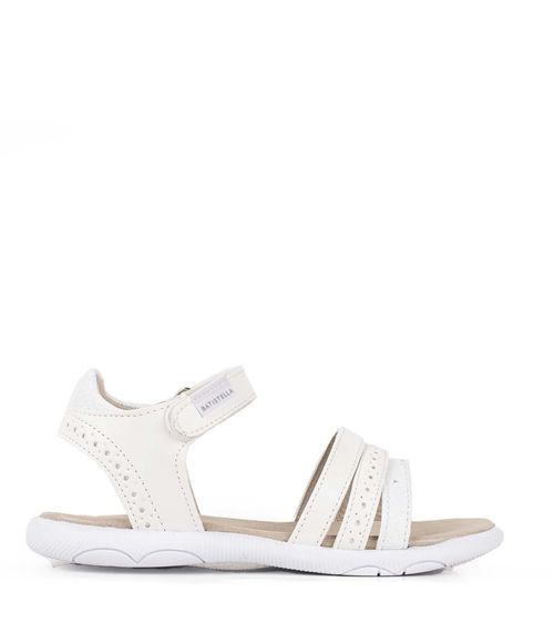 Sandalias de símil en blanco