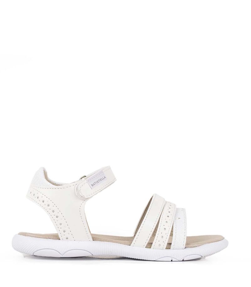 Sandalias-de-simil-en-blanco.jpg