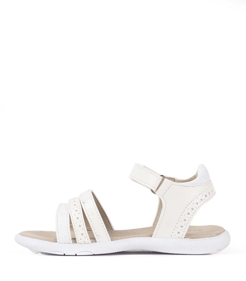 Sandalias-de-simil-en-blanco.jpg