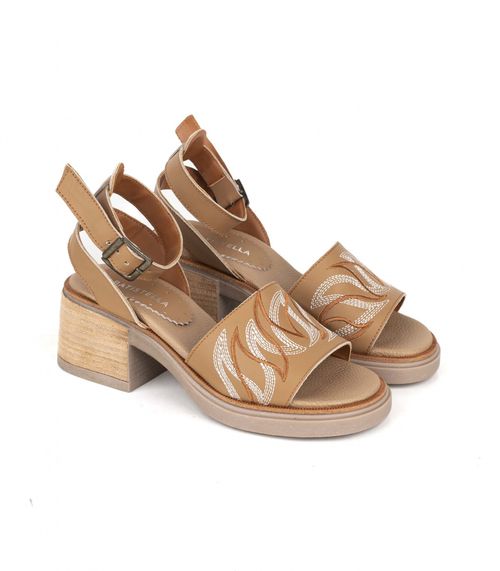 Sandalias clásicas con pulsera de cuero beige