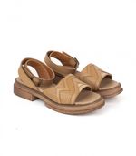 Sandalias-bajas-de-cuero-tramadas-en-reptil-beige.jpg