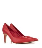 Stilletos-clasicos-de-cuero-rojo.jpg